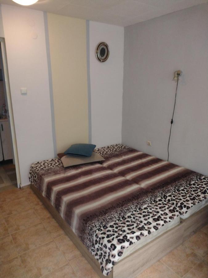 Apartment Petr Beron Varna Ngoại thất bức ảnh